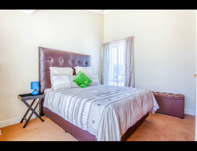 3 BEDROOM CLUSTER FOR SALE IN CRAIGAVON